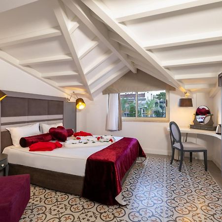 Crystal Aura Beach Resort & Spa Κεμέρ Εξωτερικό φωτογραφία