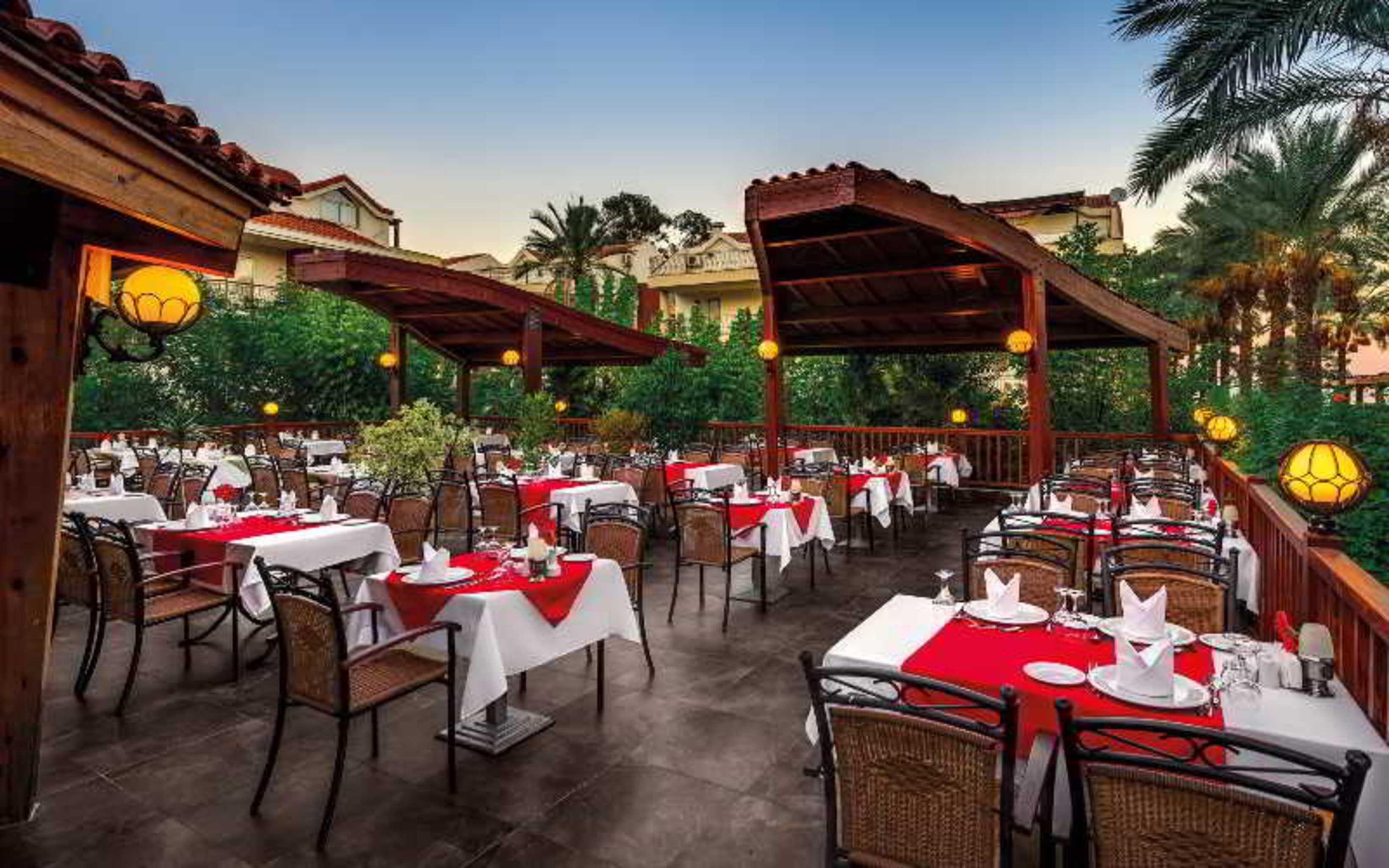 Crystal Aura Beach Resort & Spa Κεμέρ Εξωτερικό φωτογραφία