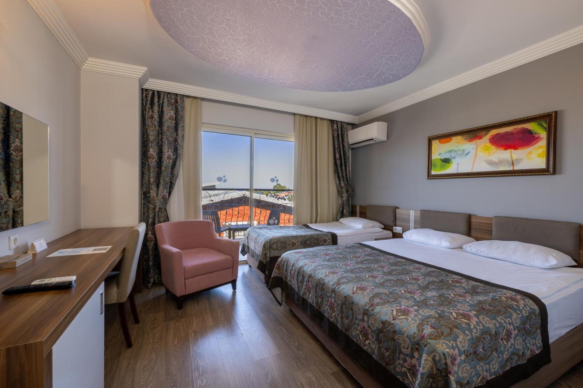 Crystal Aura Beach Resort & Spa Κεμέρ Εξωτερικό φωτογραφία