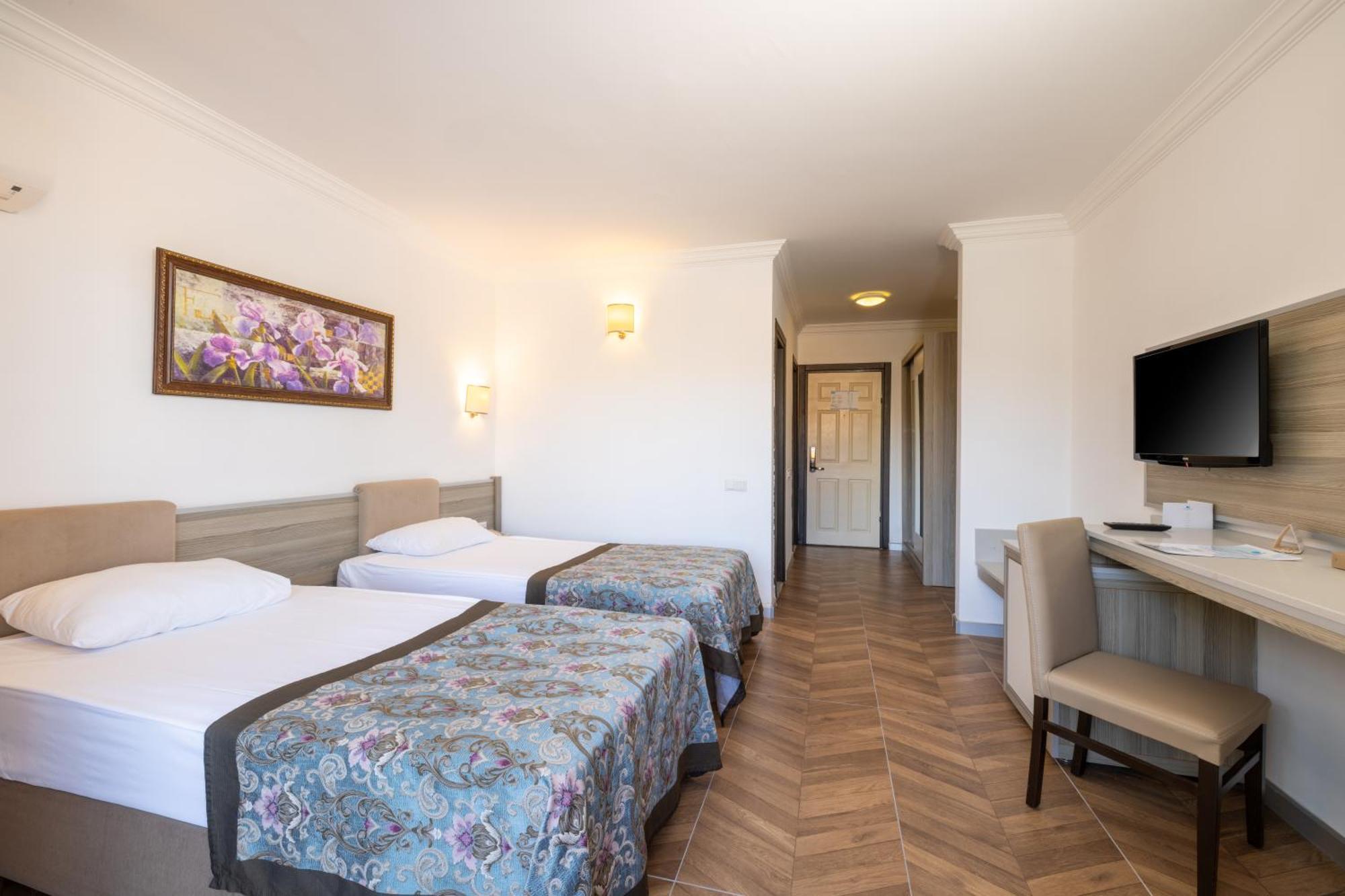 Crystal Aura Beach Resort & Spa Κεμέρ Εξωτερικό φωτογραφία