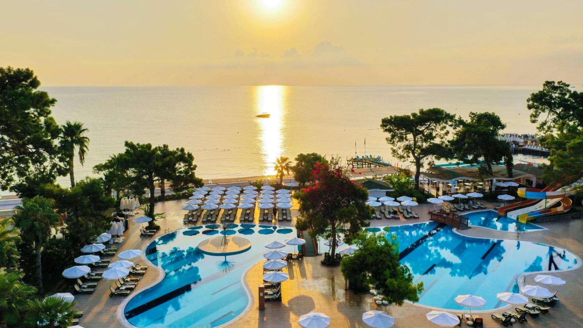 Crystal Aura Beach Resort & Spa Κεμέρ Εξωτερικό φωτογραφία
