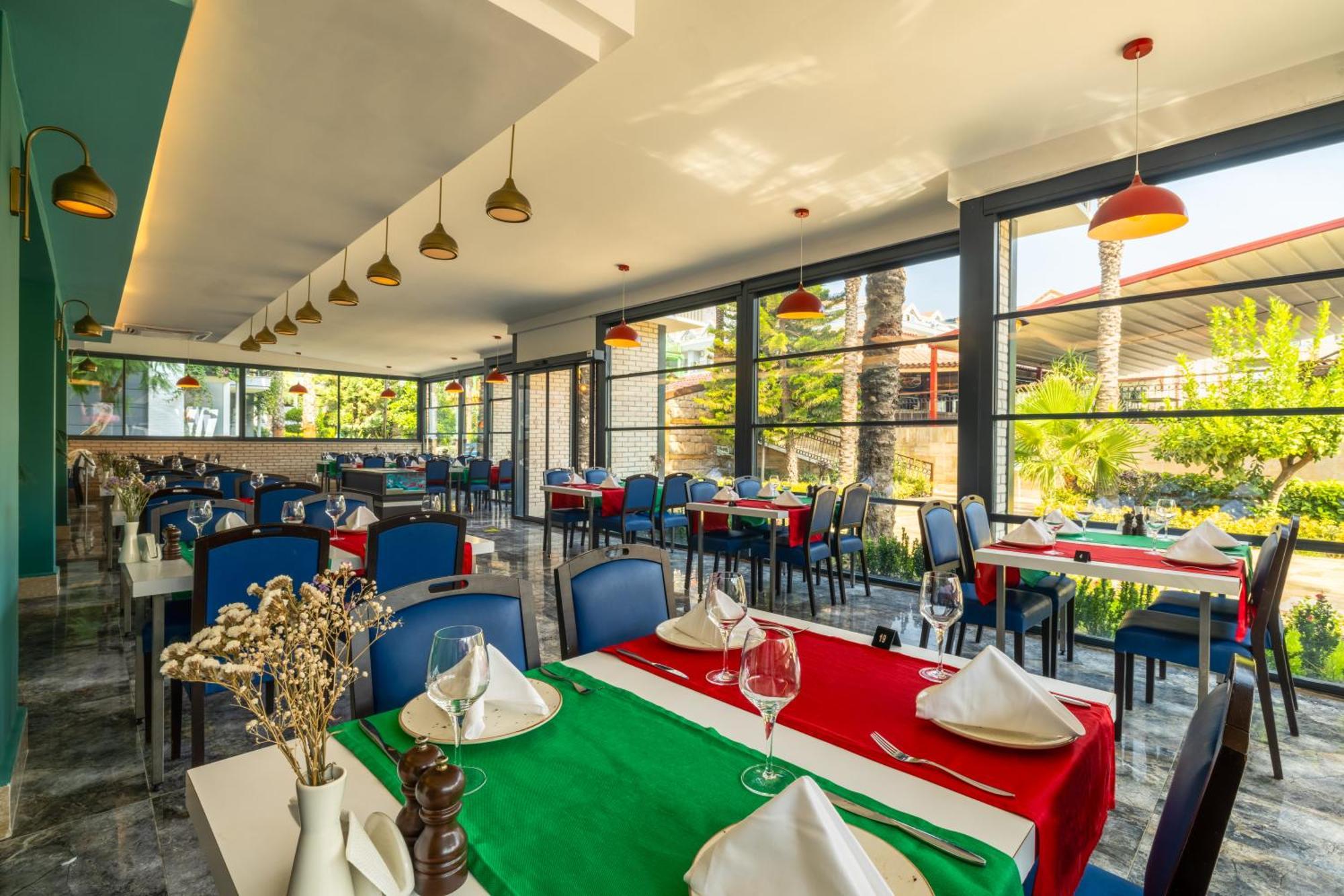 Crystal Aura Beach Resort & Spa Κεμέρ Εξωτερικό φωτογραφία